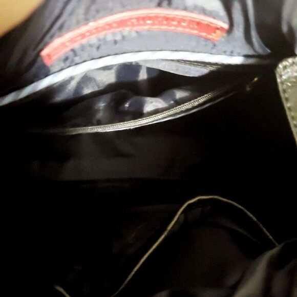 Tommy Hilfiger Black Monogram Bag - Picture 10 of 15